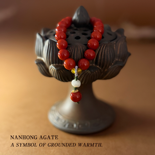Natural Nanhong Agate Bracelet with Jade Peace Pendant & Pumpkin Beads – Harmony • Warmth • Balance
