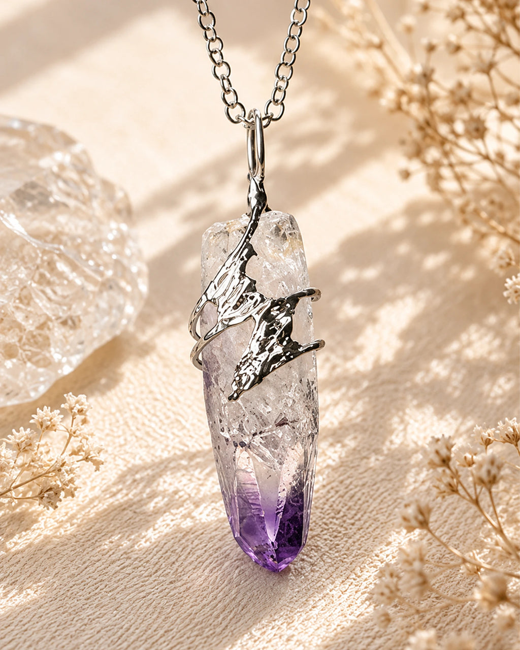 Handmade Cruz amethyst soldered pendant necklace with natural purple crystal, symbolizing intuition, inner peace, and emotional balance.